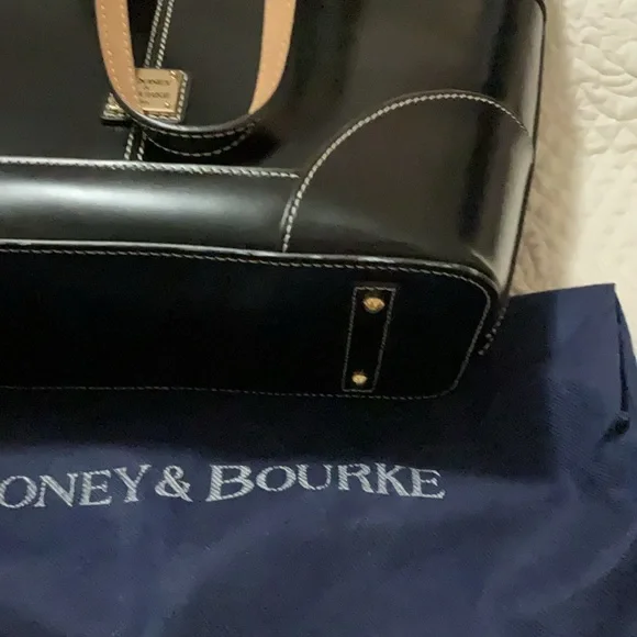 Dooney & Bourke Black Leather Tote Bag - Picture 12 of 14